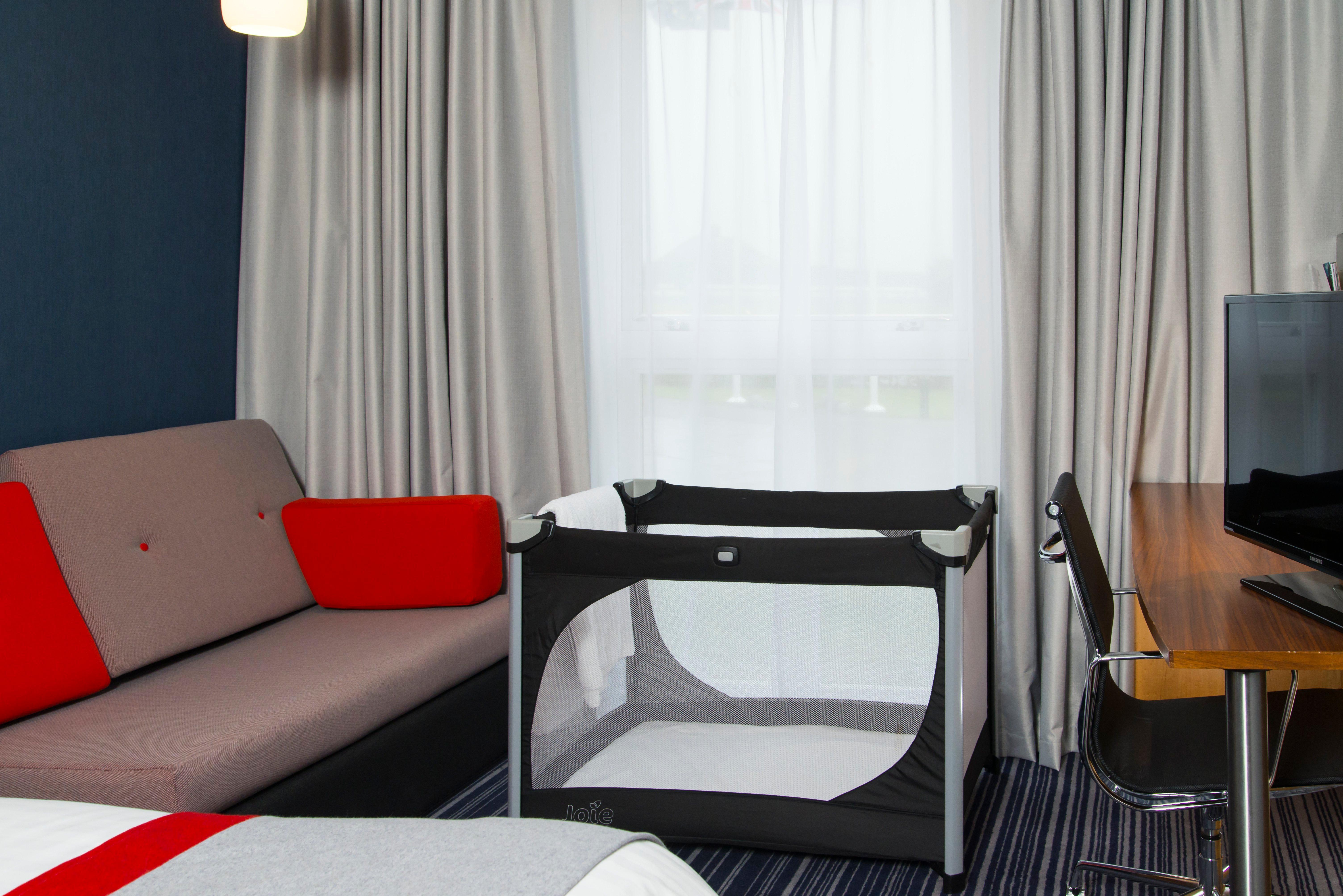 Express London - Downs By Ihg