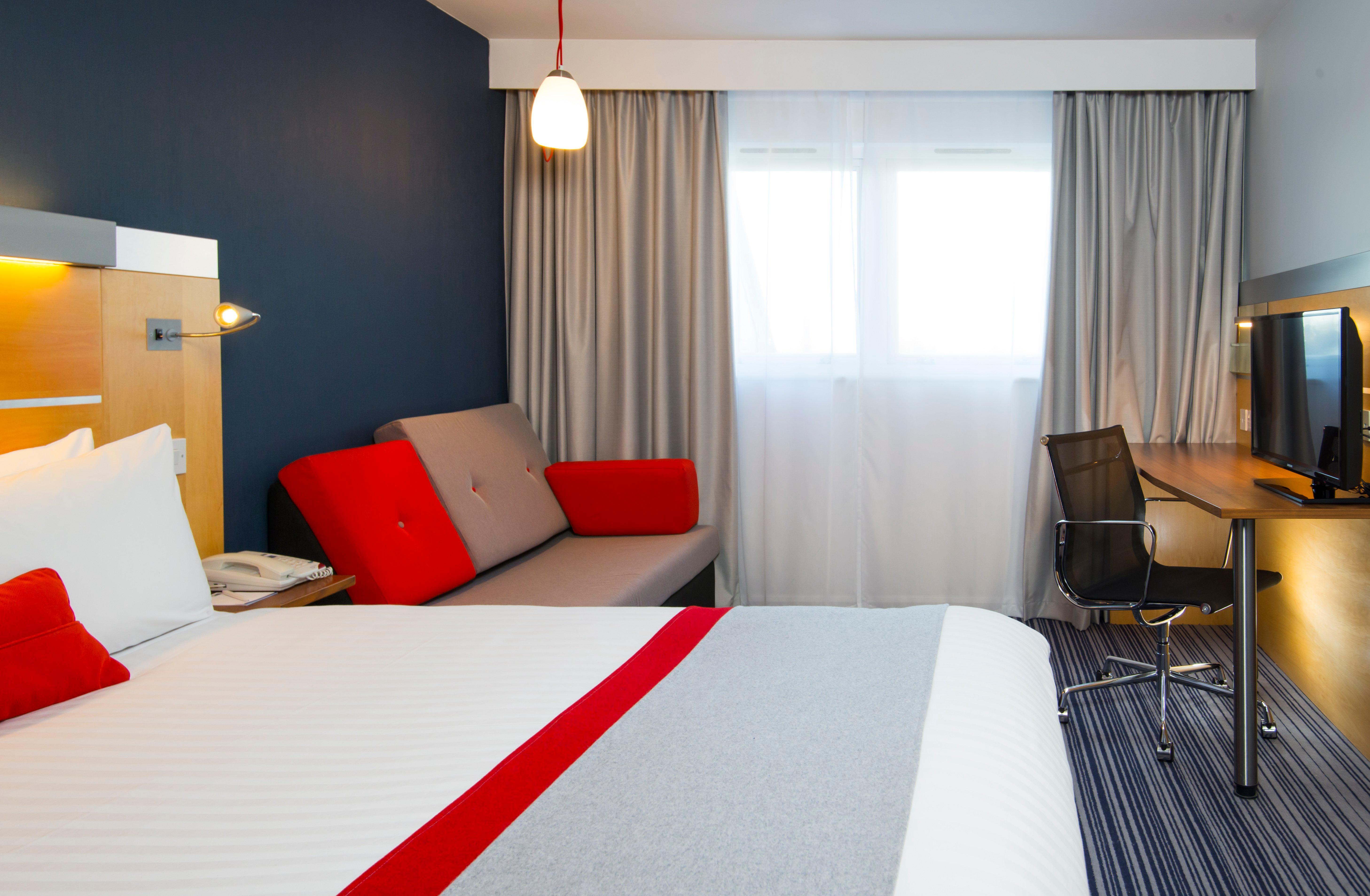 Express London - Downs By Ihg Epsom