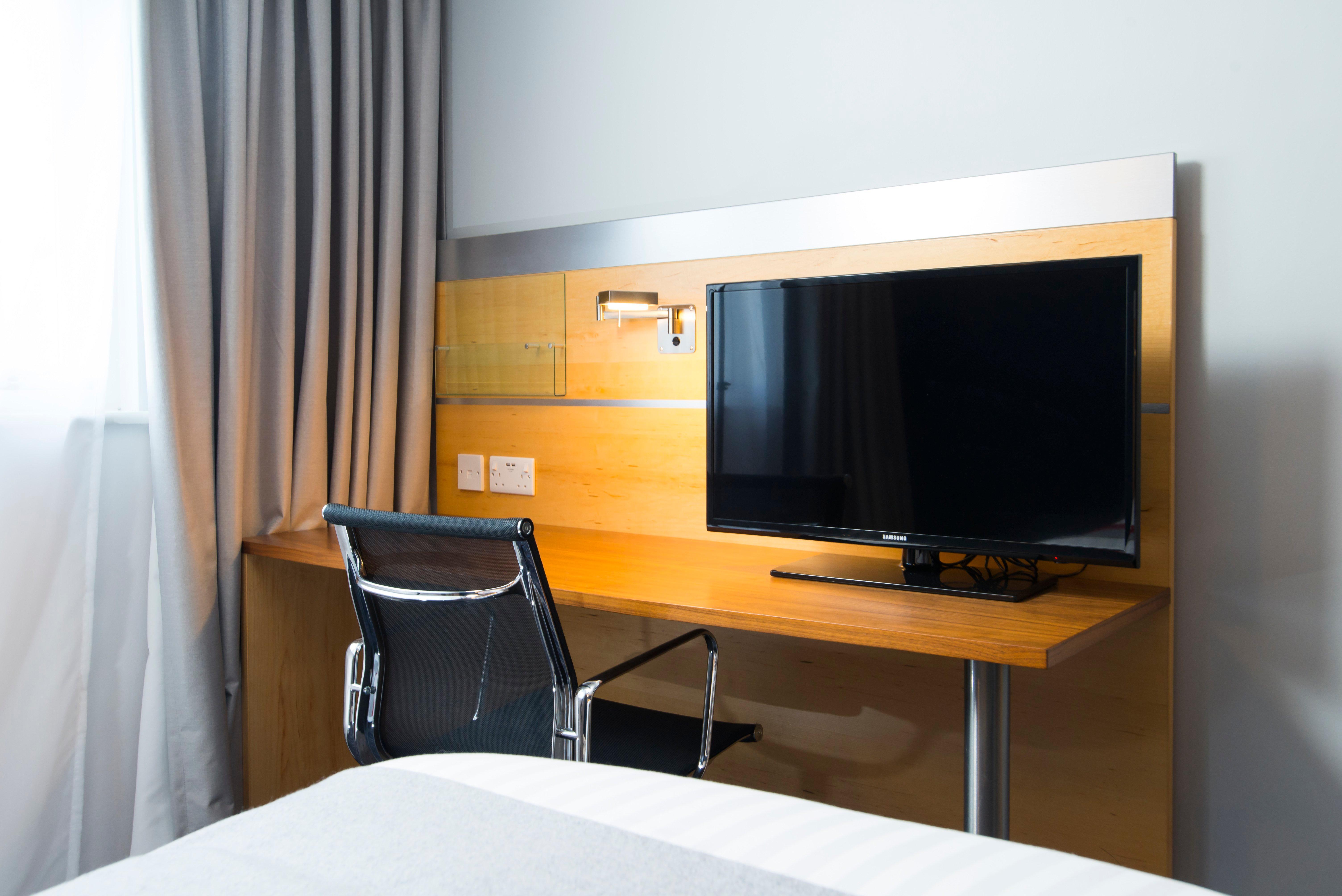 Express London - Downs By Ihg 3* Epsom