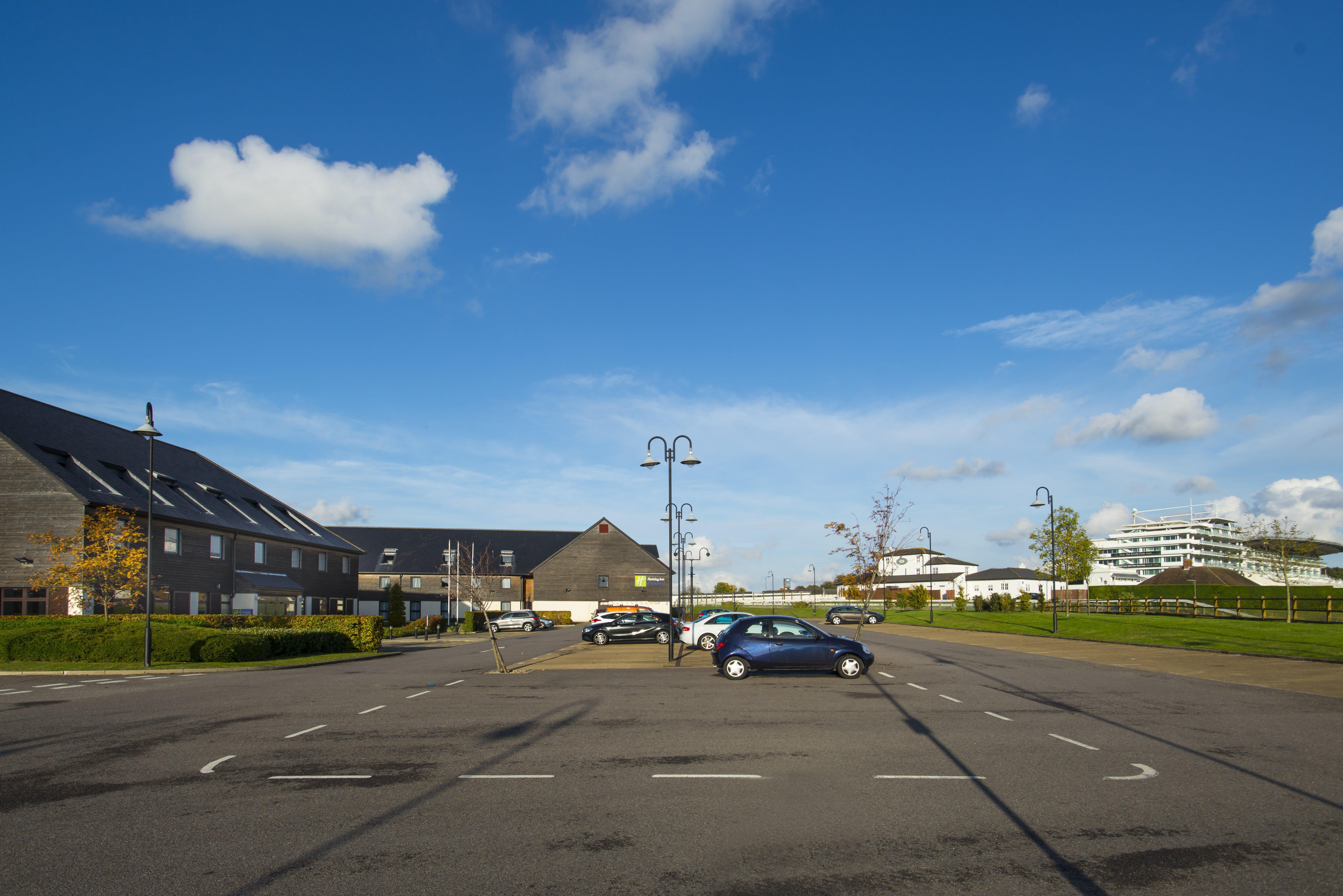 Express London - Downs By Ihg 3* Epsom