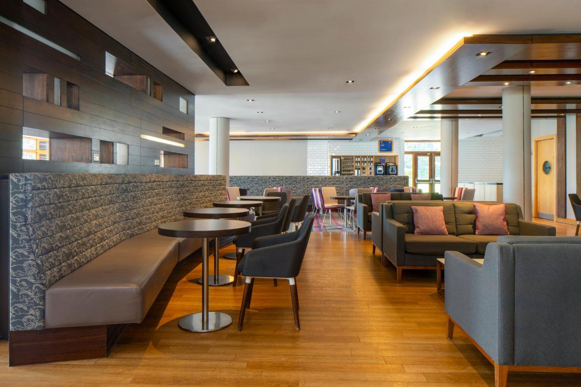 Express London - Downs By Ihg