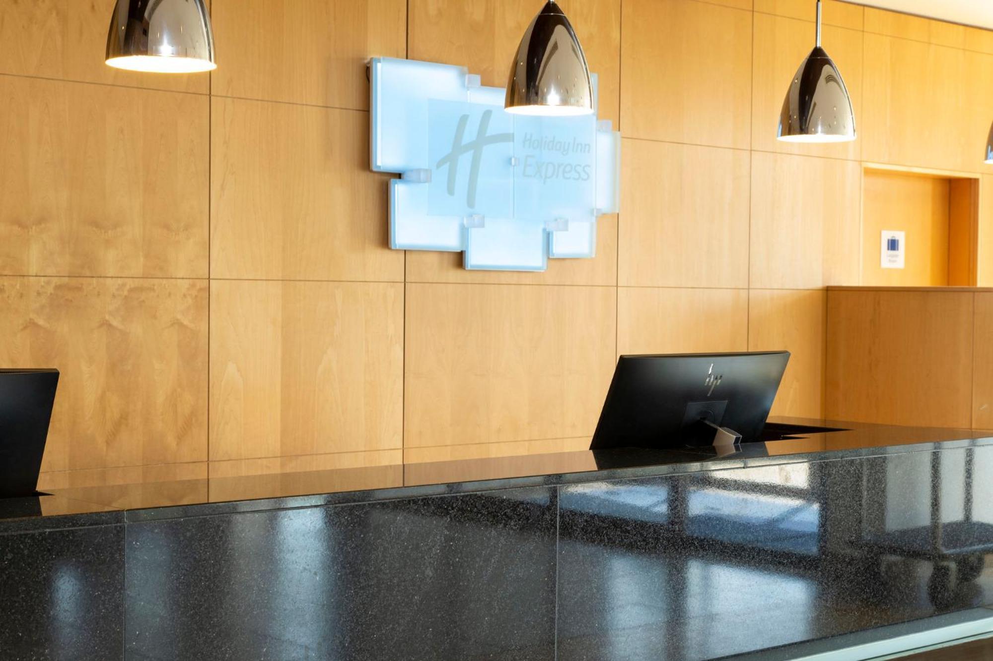 Express London - Downs By Ihg 3* Epsom