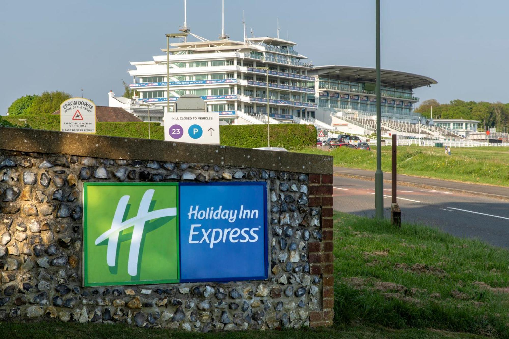Express London - Downs By Ihg 3*
