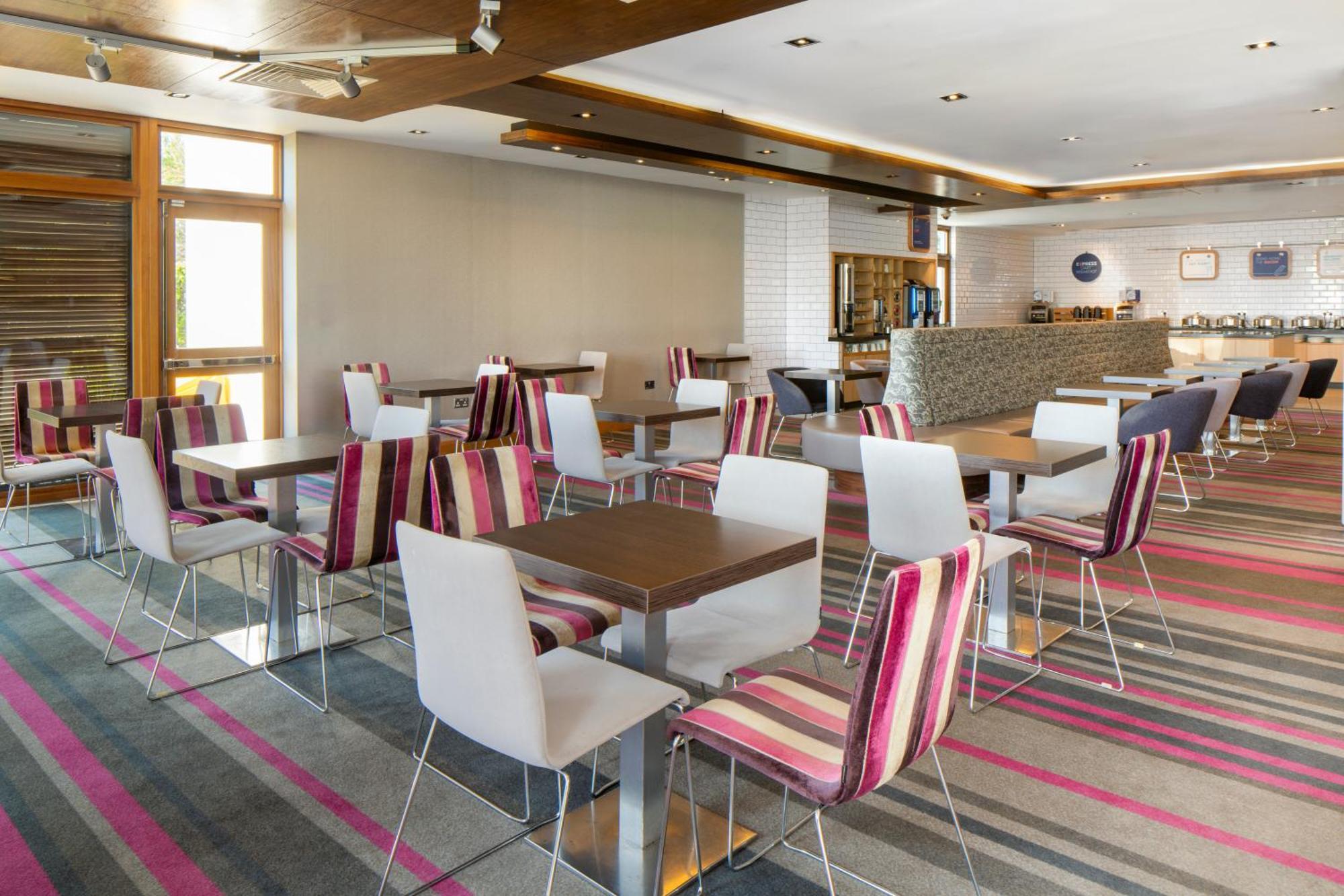 Express London - Downs By Ihg 3* Epsom