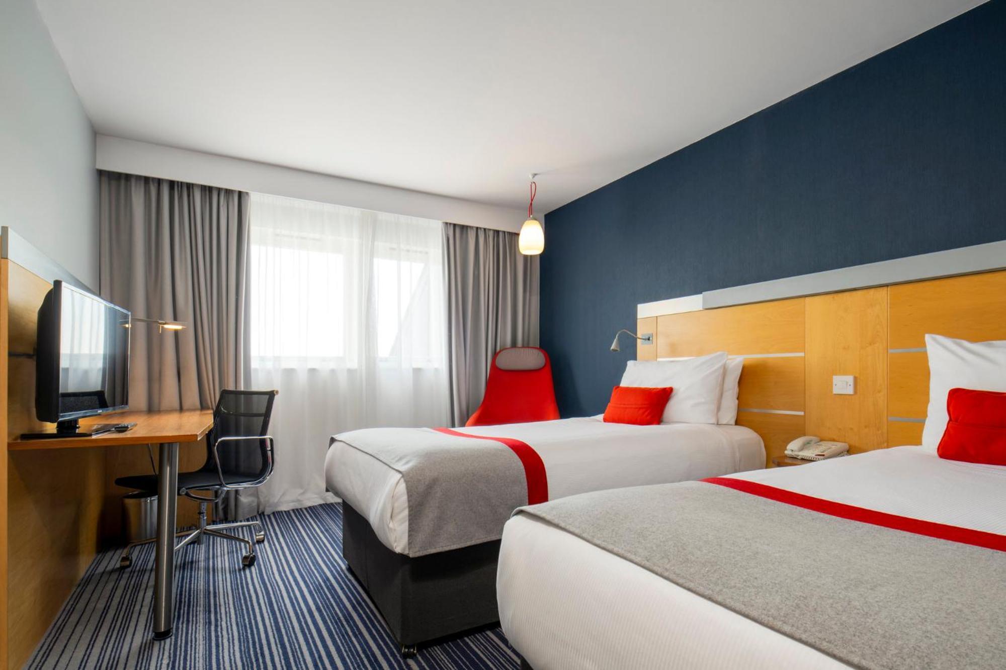Express London - Downs By Ihg Epsom
